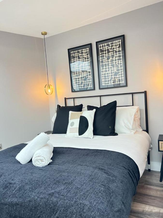 Central Belfast Modern Apartment Great Location Free Parking Buitenkant foto